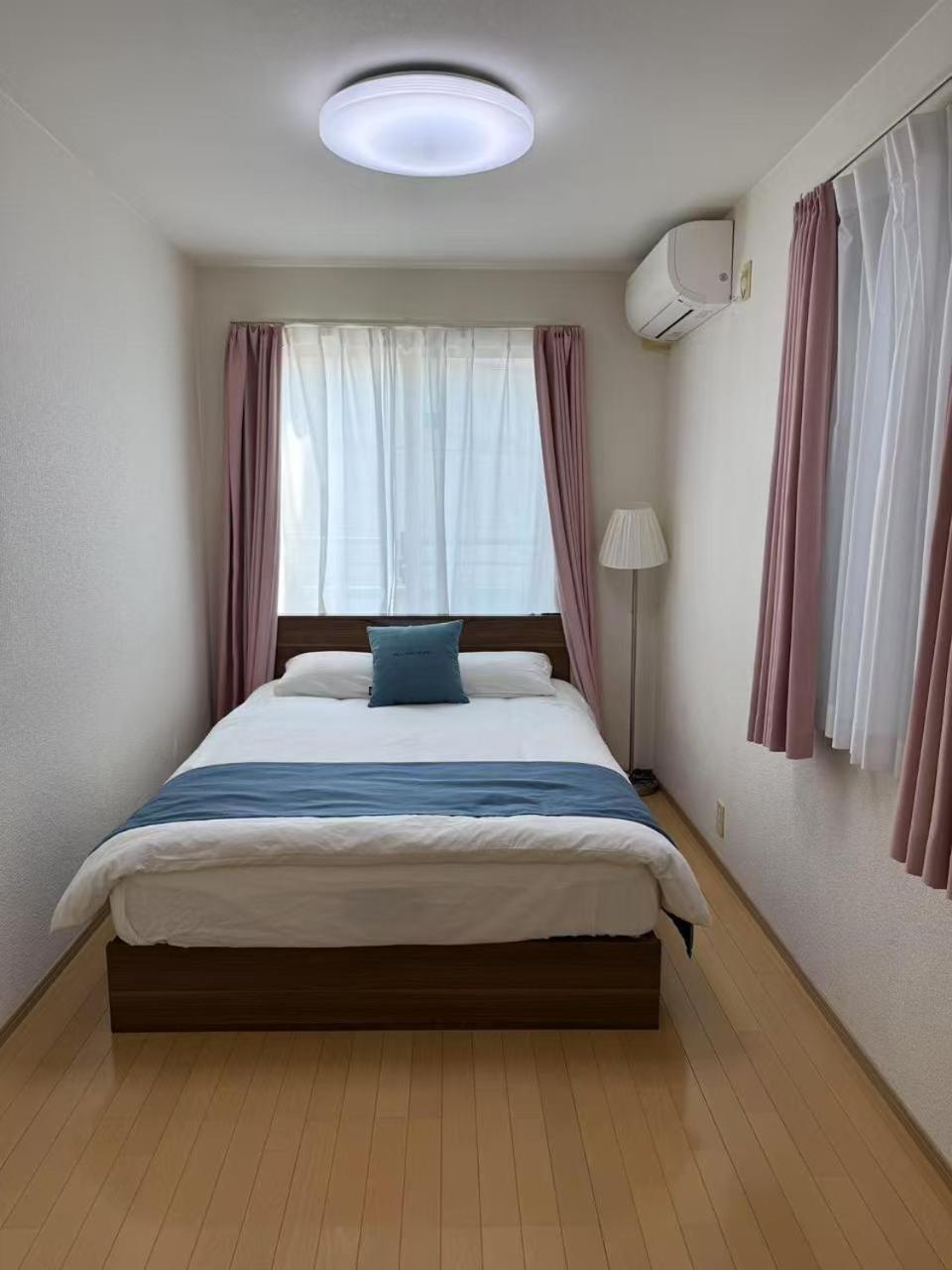 Comfy House Namba Villa